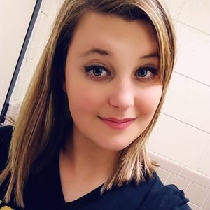 Meet your Posher, Lauren anne